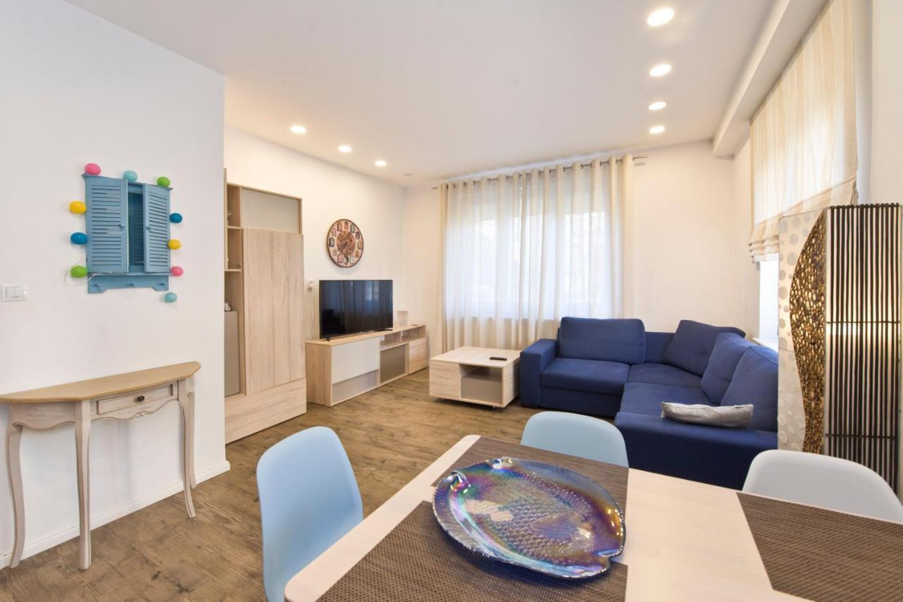 Apartmán Kawalerka Refektarska Krr Gdaňsk Exteriér fotografie